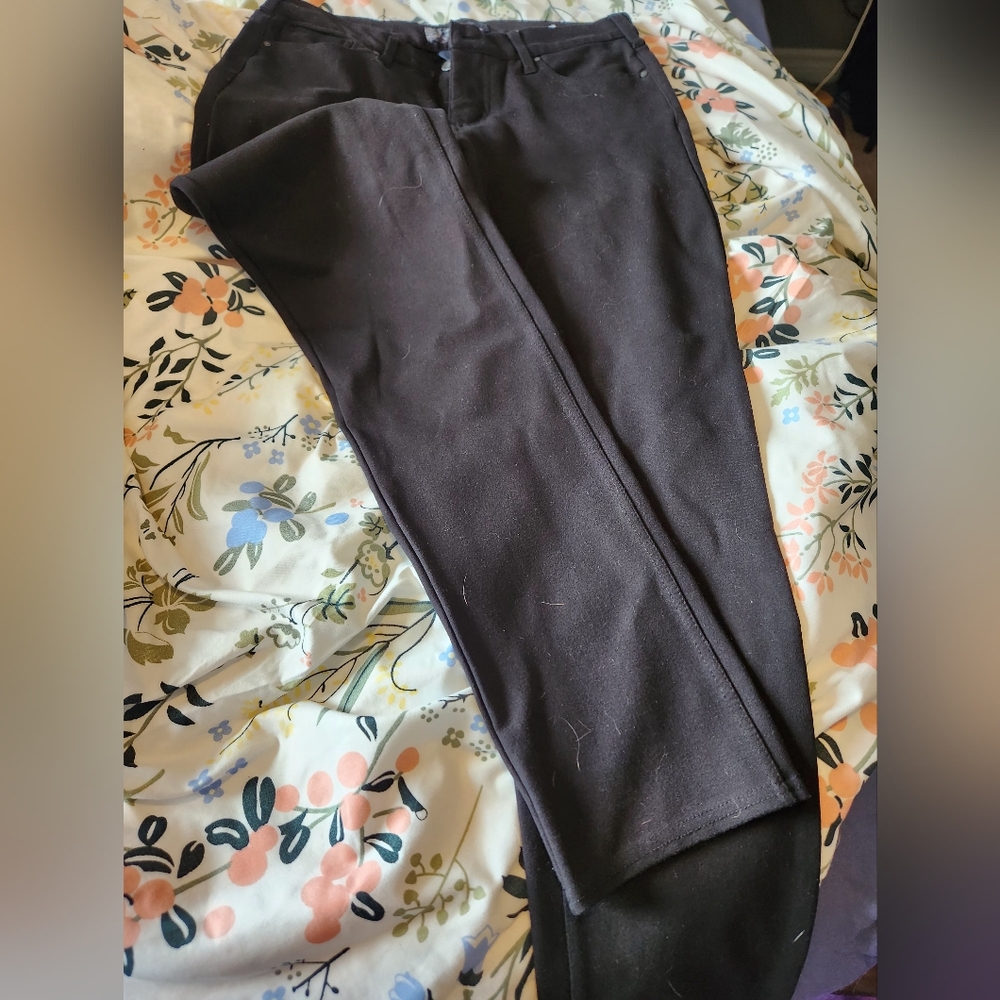 Silver Jeans Black Skinny Pants